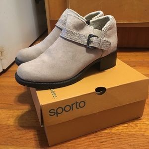 Sporto winter white Booties Ankle Boots 7r Suede